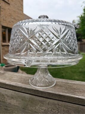 SHANNON Crystal Domed Crystal Pedestal Cake Stand With Matching Lid BRAND NEW